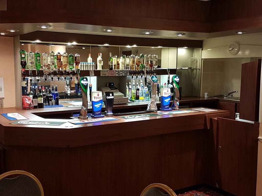 טורקוואי Regina Hotel מראה חיצוני תמונה